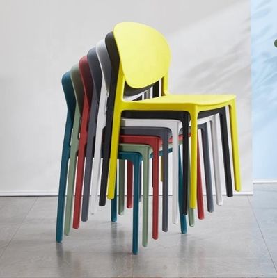 satın al Modern Restoran İskandinav Tarzı Yatak Sandalyeleri Minimalist Tasarımla Çevrimiçi üretim